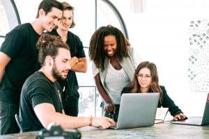 jeune travail entreprise