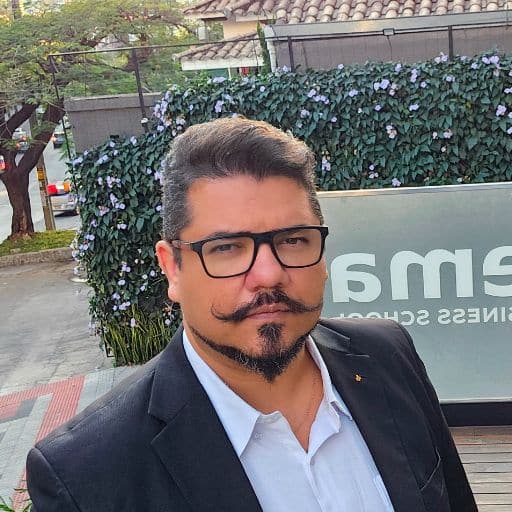 Dennys Eduardo Rossetto Author SKEMA PUBLIKA